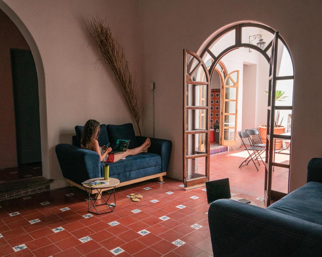 グアダラハラ Coliving Chingonホステル エクステリア 写真