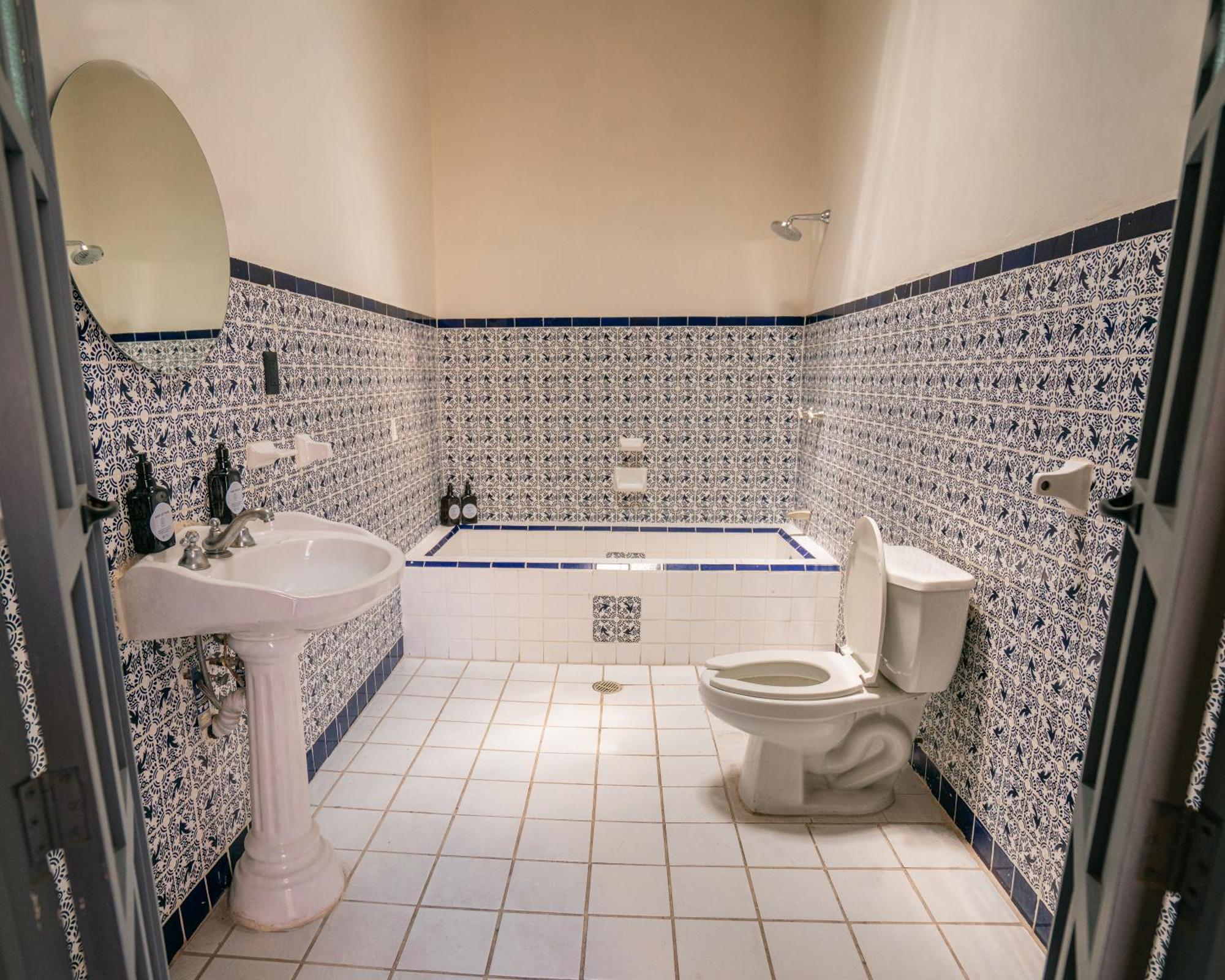 グアダラハラ Coliving Chingonホステル エクステリア 写真