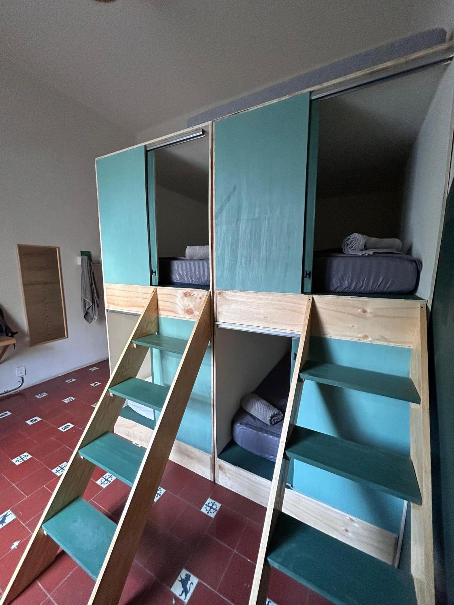 グアダラハラ Coliving Chingonホステル エクステリア 写真