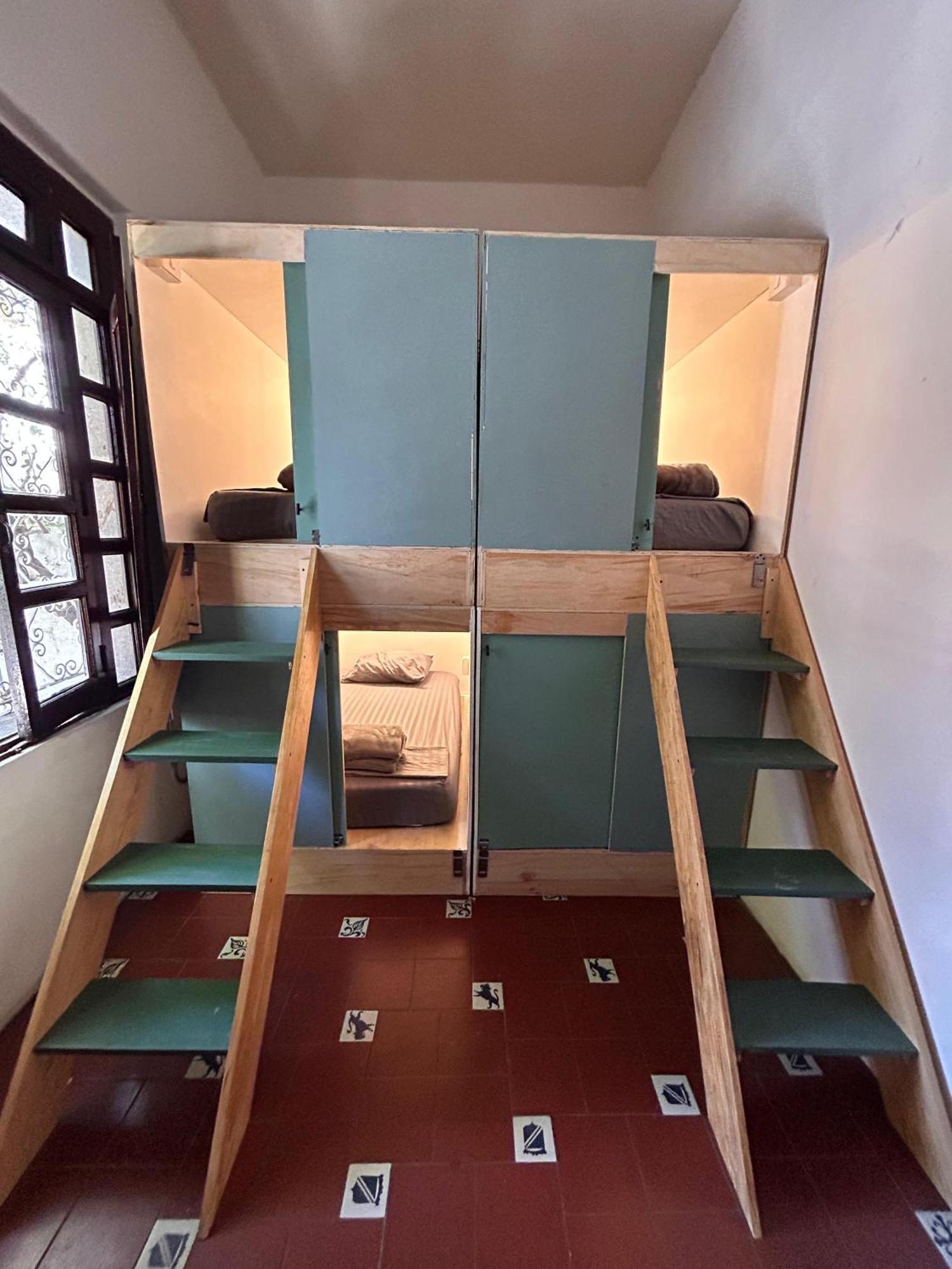 グアダラハラ Coliving Chingonホステル エクステリア 写真