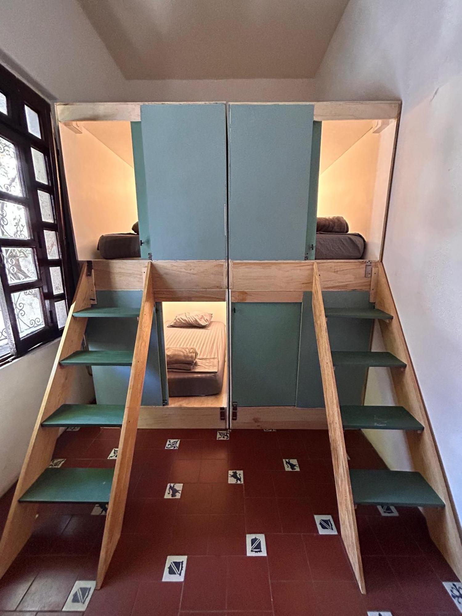 グアダラハラ Coliving Chingonホステル エクステリア 写真